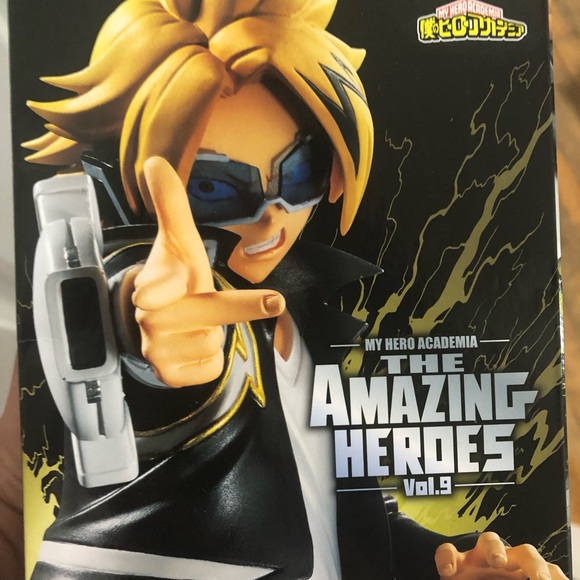New in box Denki Kaminari action figure. - Picture 4 of 5